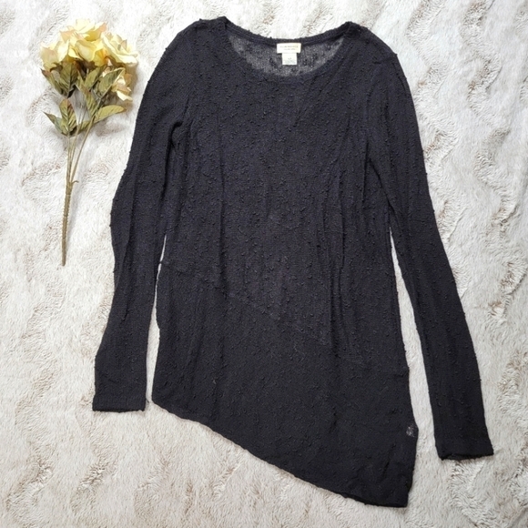 Club Monaco Italian Yarn Black Viscose Blend Asymmetrical Knit Top Size S - Picture 1 of 12